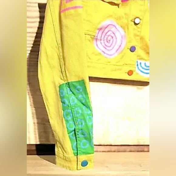 Size Large…….Special Yellow Artie Painted Colorful Jacket.  New…..Zig Zag - Picture 7 of 8